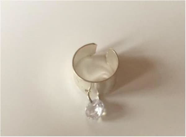 Silver Earcuff Ear Cuff Örhänge med Hängande Vit Rhinestone