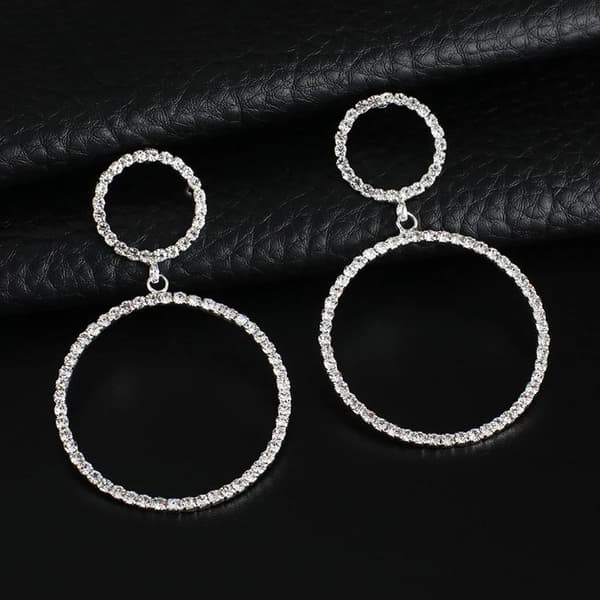 Strass Silver Örhängen - Glittrande Ringar & Vita Rhinestones