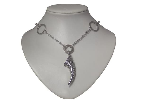 Z&R Design - Statement Boho Halsband i Silver Färg med Ringar & Klo
