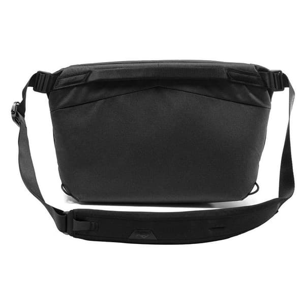 PEAK DESIGN Everyday sling 10L v3 - sort BEDS-10-BK-3