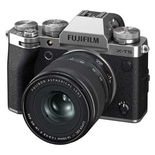 FUJIFILM X-T5 Sølv + 16-50mm