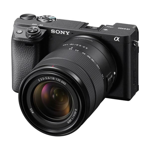 SONY ALPHA 6400 SORT + 18-135