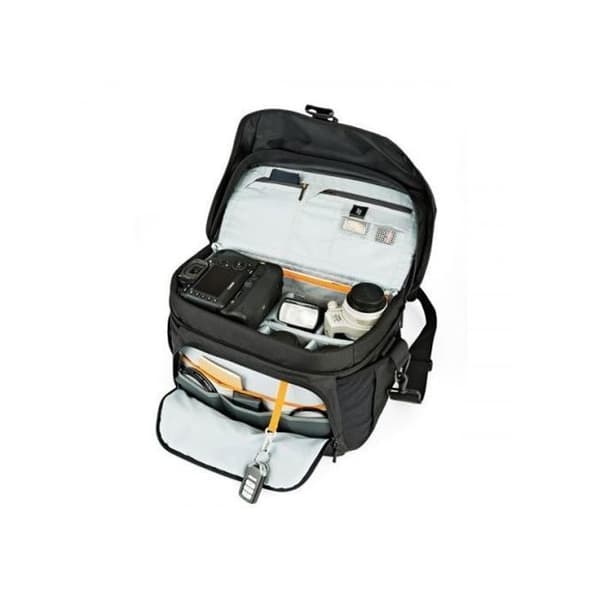 LOWEPRO Axelväska Nova 200 AW II Svart