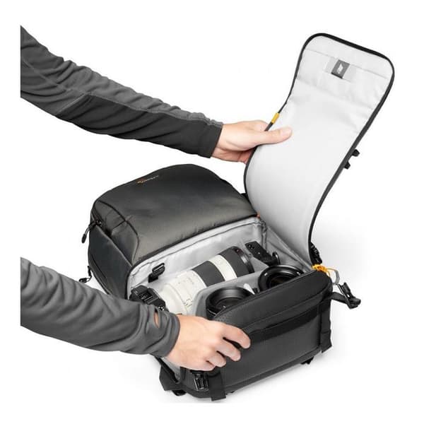 LOWEPRO Fastpack BP 250 AW III -reppu HARMAA