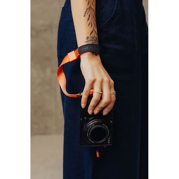 Dragehåndled Peak Design CUFF ORANGE kompakt