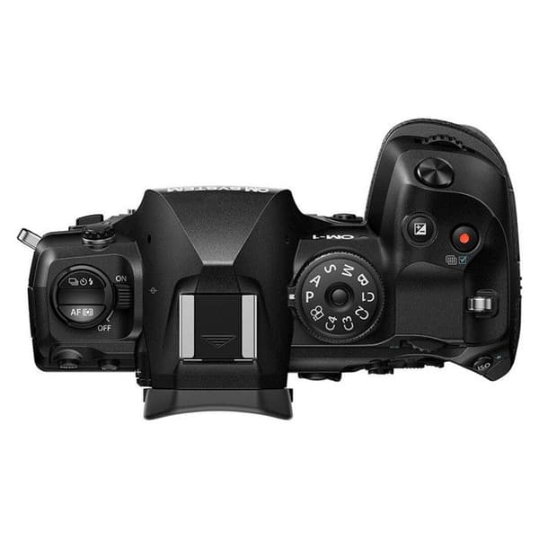 OM SYSTEM OM-1 II + 14-150 II