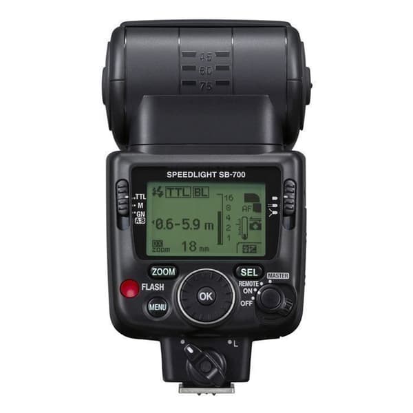 NIKON FLASH SB 700