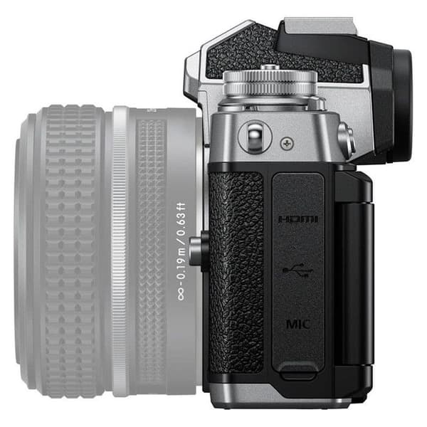 NIKON Z fc Nu + FTZ II -sovitin