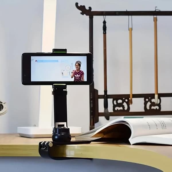 Telefonstöd 1080° roterande, hållbart ABS-material, justerbart stöd för sovrum, kök, fordon