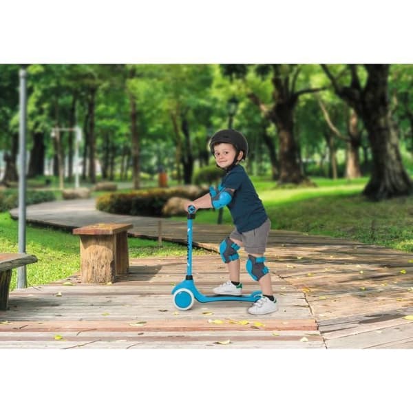 MONDO 3-Wheeled Scooter - On and Go - Tripper