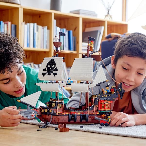 LEGO Creator 31109 Pirate Ship (31109)