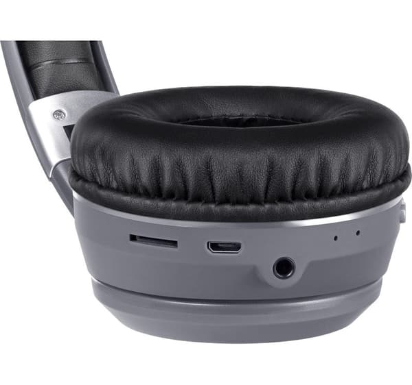 Defender Wireless Headphones with Microphone and LED B571