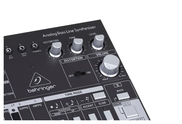 Behringer TD-3-BK Bassline Synthesizer Black
