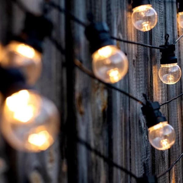 PARTY CLEAR SOLAR String Lights - 10 Clear Globes - Warm White LEDs - 5.90 m - 8 Modes