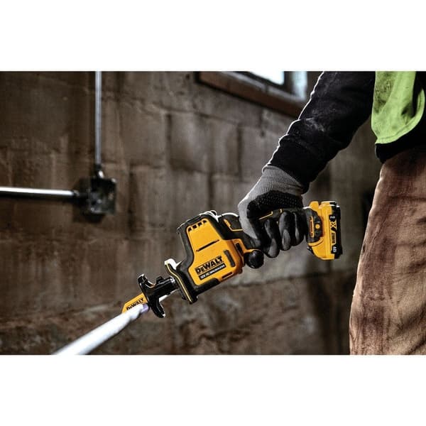 DeWALT DCS312D2-QW Reciprocating Saw 2800 SPM 12V