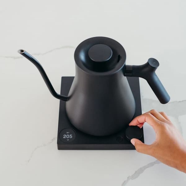 Fellow Corvo EKG PRO Electric Kettle Matte Black
