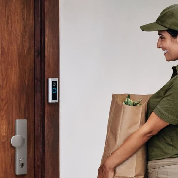 RING Pro Wired Video Doorbell + DIN Rail