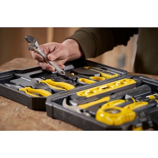 STANLEY Tool Set - 28 Pieces - Model STHT78050-1 28piece