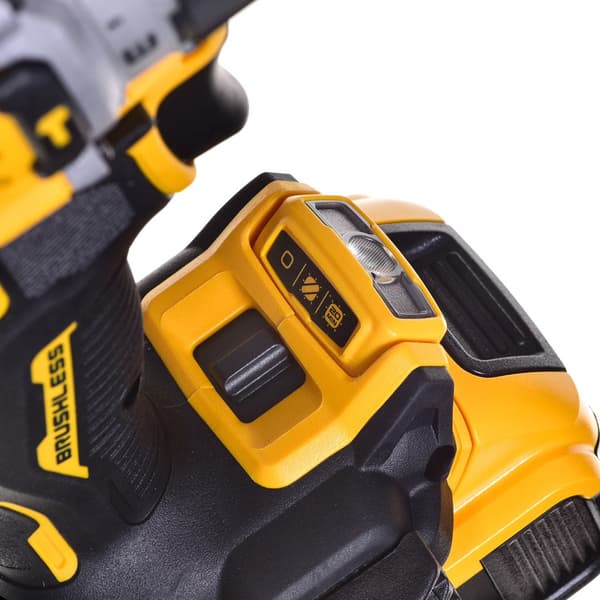 DeWALT DCD805P2T Cordless Hammer Drill 18V 2x5.0Ah