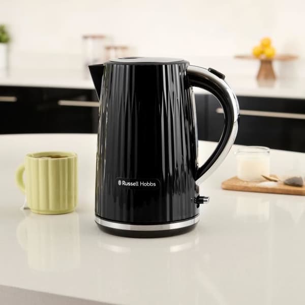RUSSELL HOBBS EDEN Kettle - 1.7 L - 2400W - Black