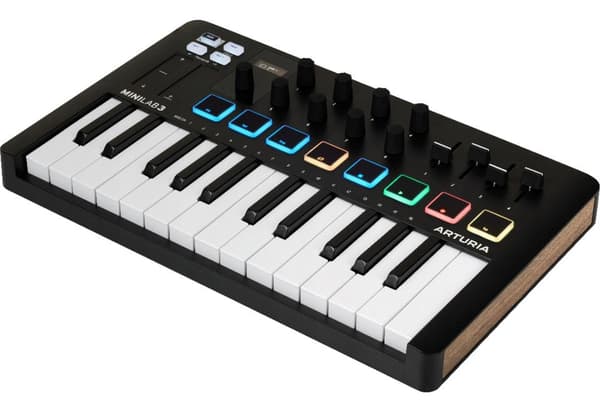 Arturia MiniLAB 3 MIDI Keyboard with Pad Controller, 500 Sounds, USB-C, Compatible with Windows and macOS