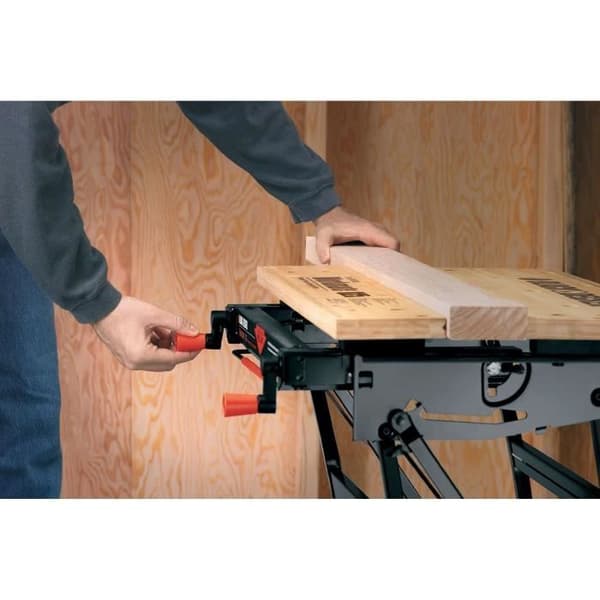 BLACK+DECKER Folding Workbench Vise - WM825-XJ - Hand Clamping - Max Load 250 kg