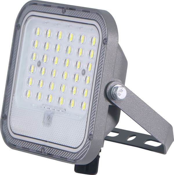 GALIX Solar LED Spotlight - G2611 - 850 Lumens - Remote Panel