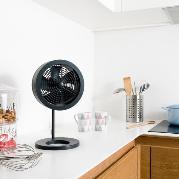 AIR AND ME Noas Table Fan - 32W - Ø20cm - Compact - Variable Speed Control - Black