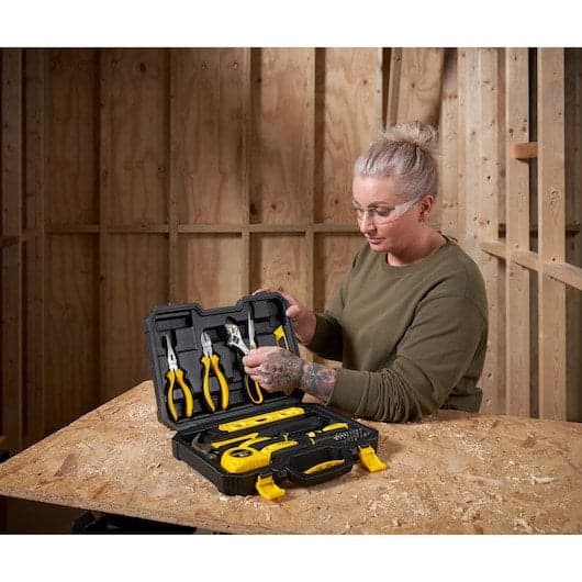 STANLEY Tool Set - 28 Pieces - Model STHT78050-1 28piece