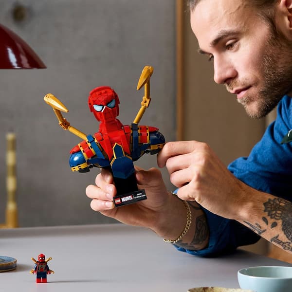 LEGO Super Heroes Iron Spider-Man Bust (76326)