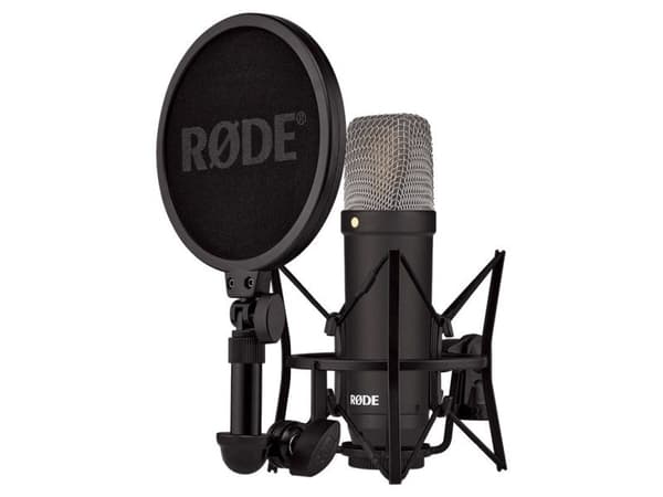 RODE NT1 Signature Black Condenser Microphone
