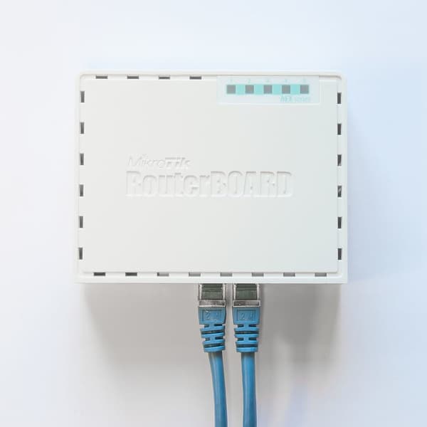 Mikredik RouterBoard 750Gr3 hEX 256 MB (RB750Gr3)