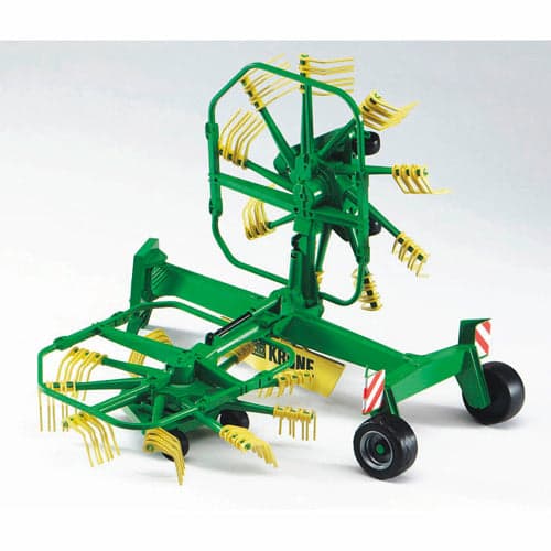Bruder Crown Hooischudder 1:16 Scale Toy Model with Foldable Blades