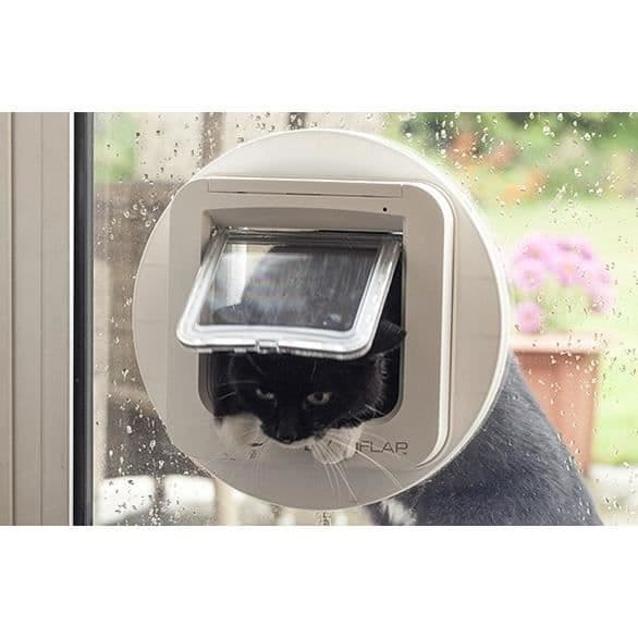 SUREFLAP DualScan Microchip Cat Flap - White - 142 mm x 120 mm