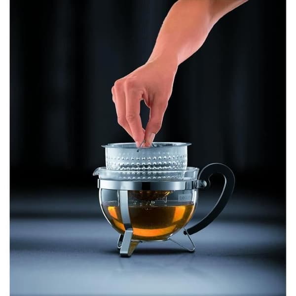 BODUM Teapot - Chambord - Plastic Strainer - 1 Liter - Black