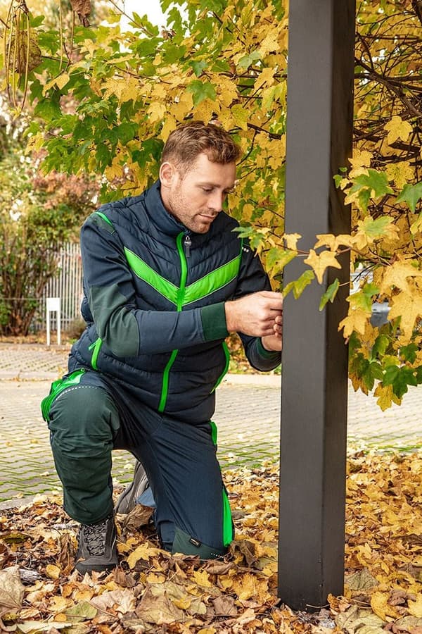 NEO Tools 81-534-M Work Vest - Premium Down