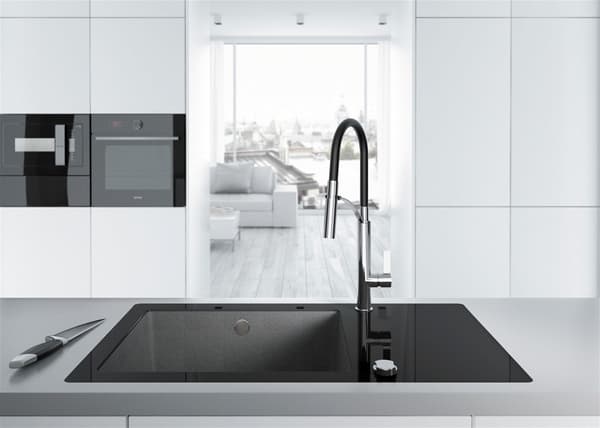 Deante GERBERA-30 Kitchen Faucet Pull-Out Spout Chrome/Black
