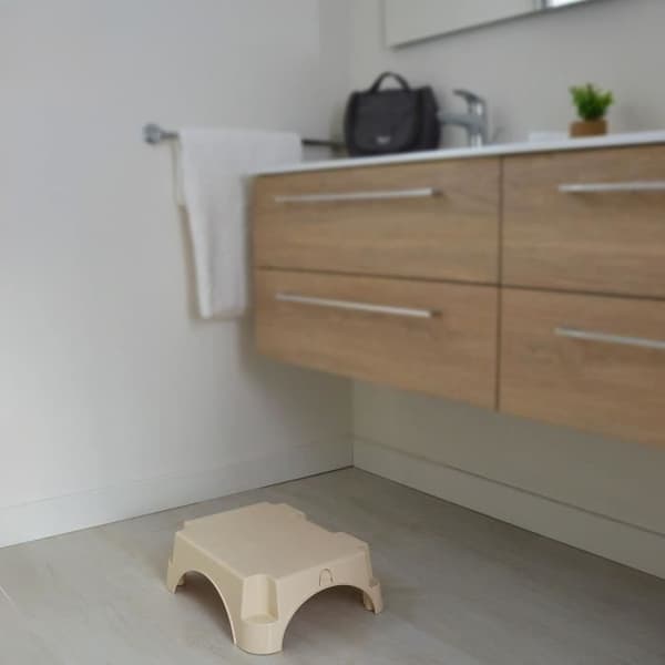 Babyscale Wide Non-Slip Step Stool