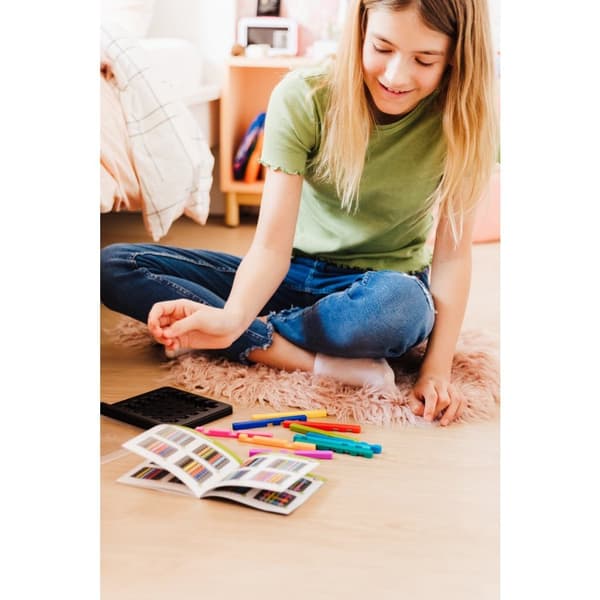 Smart Games IQ Stixx Puzzle Game for Ages 7+