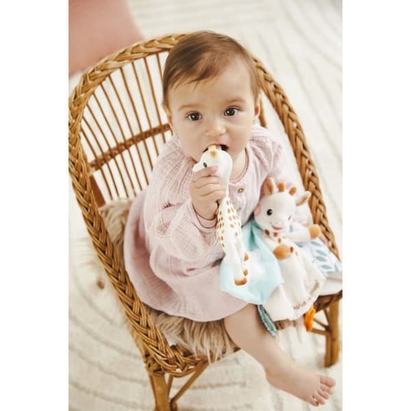 SOPHIE THE GIRAFFE - Gift Set with Plush Toy