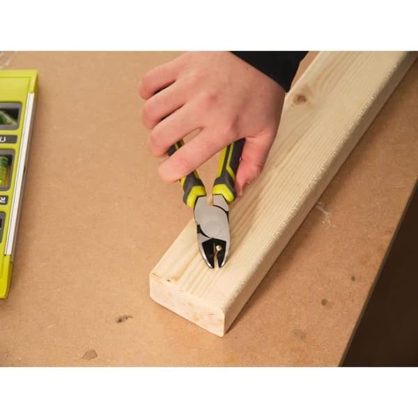 RYOBI Diagonal Cutting Pliers - 160 mm