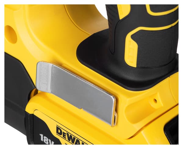 DEWALT POWER TOOL COMBO KIT DCK305P3T (DCF887+DCH273+DCG405)