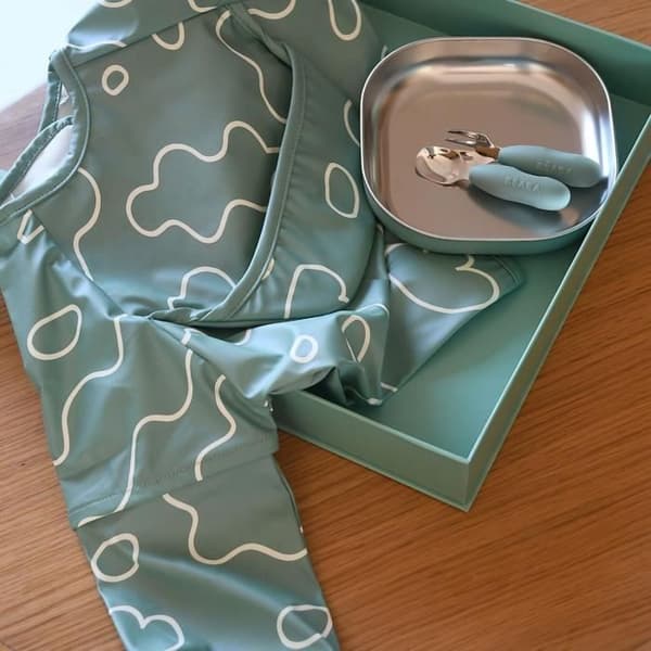 BEABA First Meal Gift Set - Sage Green - Stainless Steel Plate, Ergonomic Spoon, Fork, Bib, Keepsake Box