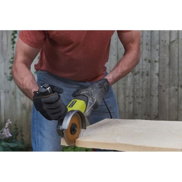 RYOBI Angle Grinder 800W 125 mm - RAG800-125SD1 + Diamond Disc