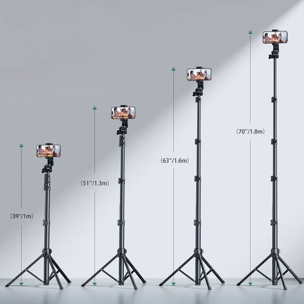 Ugreen Selfie Stick with Stand and Remote Control LP680 1.8 m (Black)