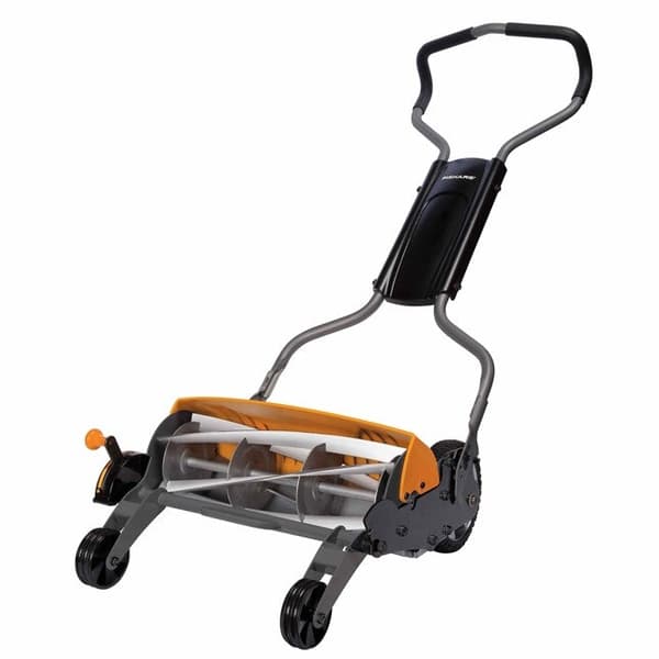 Fiskars StaySharp Max Reel Mower 610 mm Cutting Width Adjustable Height 20-100 mm