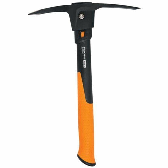 FISKARS Pickaxe with Point S 0.68 kg ISOCORE