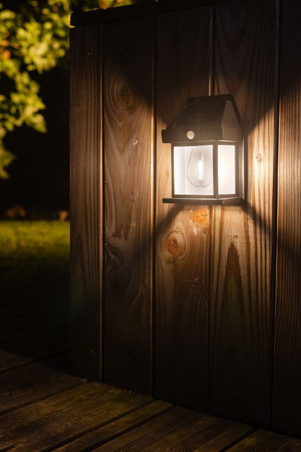 GALIX Solar Wall Light - G2601 - Motion Detector - 36 Lumens