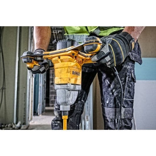 DeWALT Concrete Mixer DWD241-QS