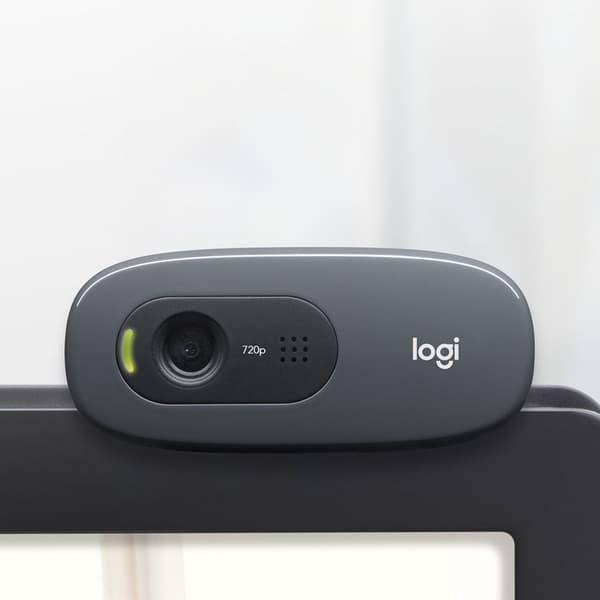 Logitech C270 HD Webcam 720p/30fps with Noise-Reducing Mic